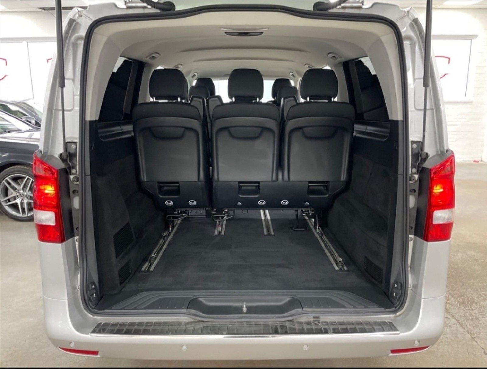 Mercedes Vito boot with folding rear seats